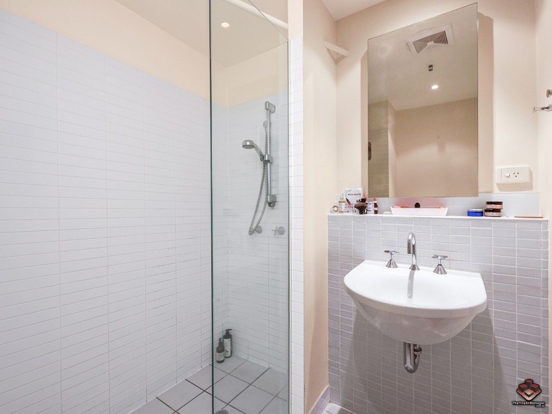 50 Macquarie Street, Teneriffe QLD 4005