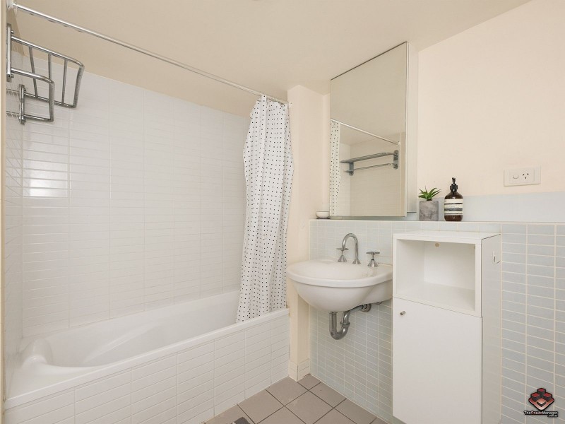 50 Macquarie Street, Teneriffe QLD 4005