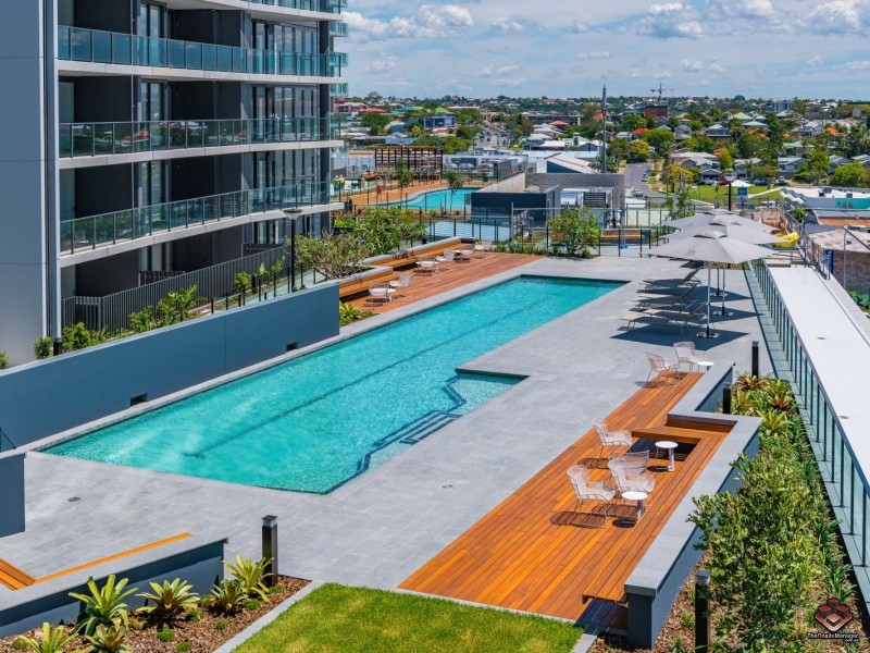 30406/300 Old Cleveland Road, Coorparoo QLD 4151