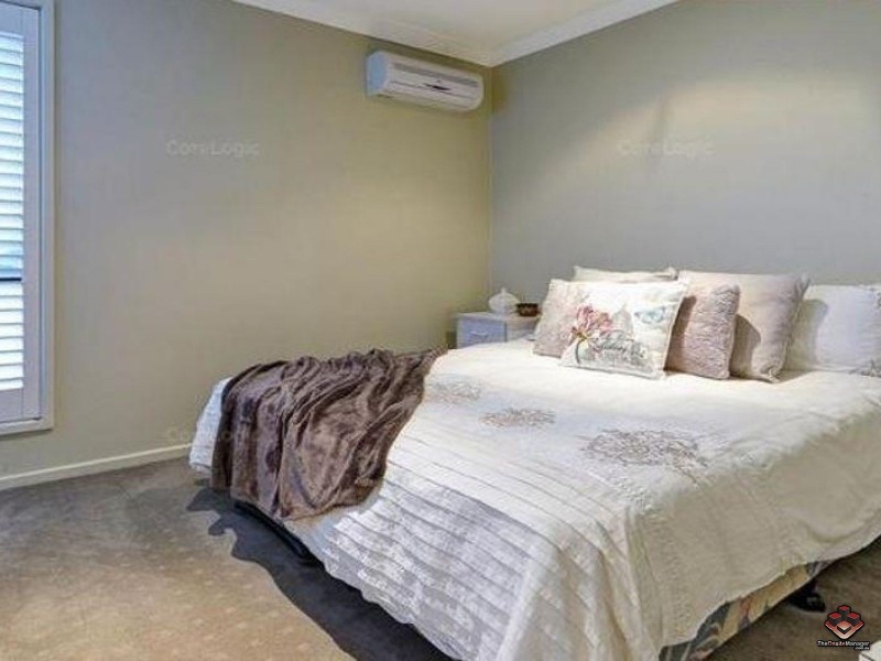 Hope Island QLD 4212