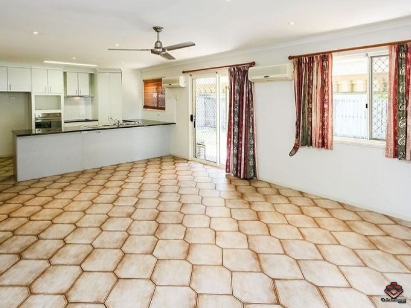 Urangan QLD 4655
