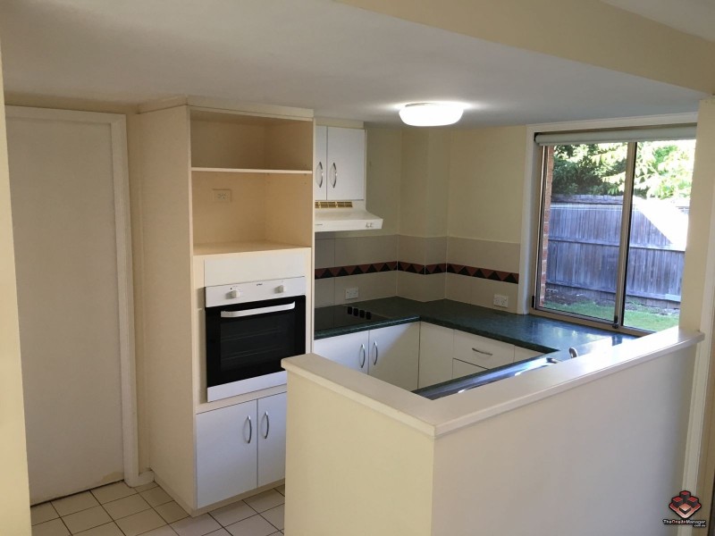 75 Brown Street, Labrador QLD 4215