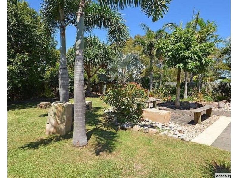 22 Burnett Court, Eli Waters QLD 4655