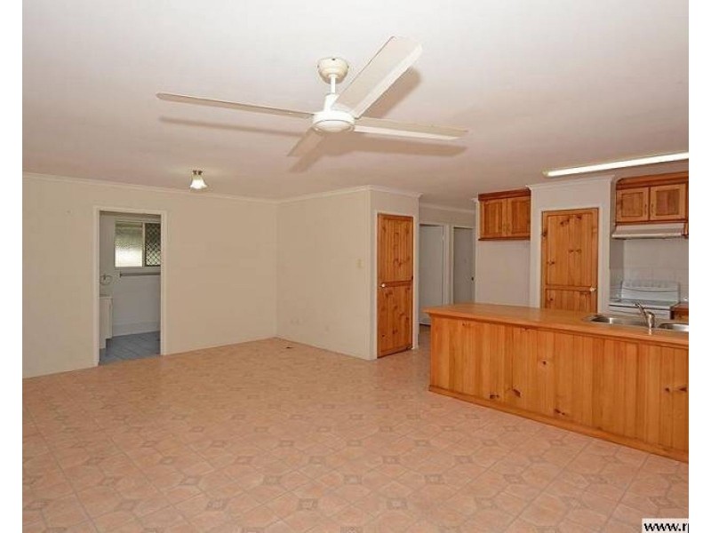 22 Burnett Court, Eli Waters QLD 4655