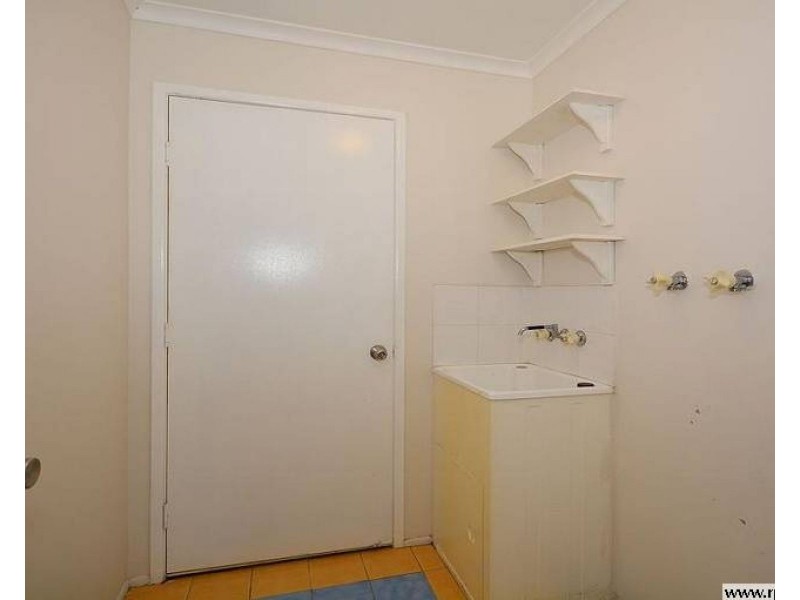 22 Burnett Court, Eli Waters QLD 4655