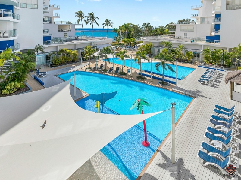 215/569 Charlton Esplanade, Urangan QLD 4655