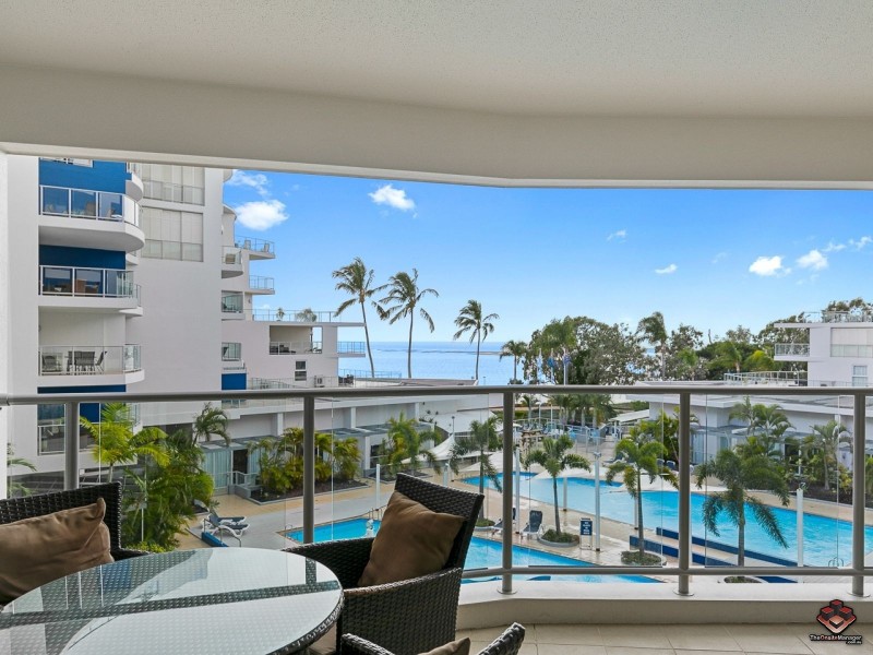 215/569 Charlton Esplanade, Urangan QLD 4655