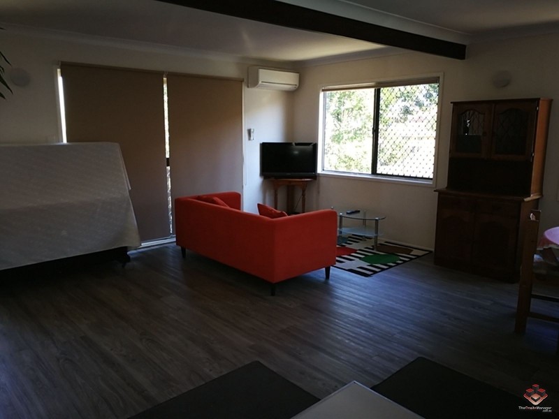 92 Valhalla Street, Sunnybank QLD 4109