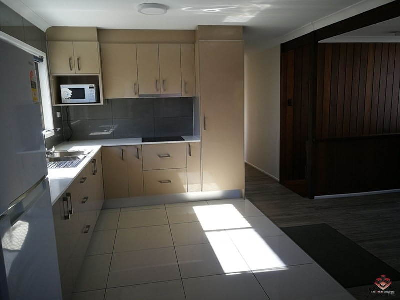 92 Valhalla Street, Sunnybank QLD 4109