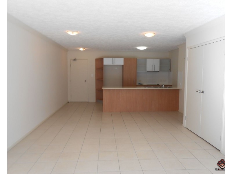 1/66 McLean Street, Coolangatta QLD 4225