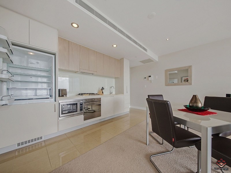 37C Harbour Road, Hamilton QLD 4007