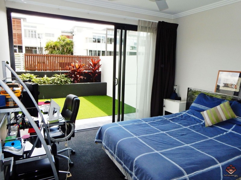 38 Love Street, Bulimba QLD 4171