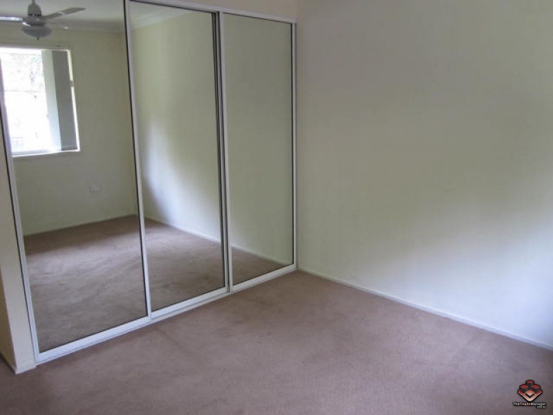 128 Benowa Road, Southport QLD 4215