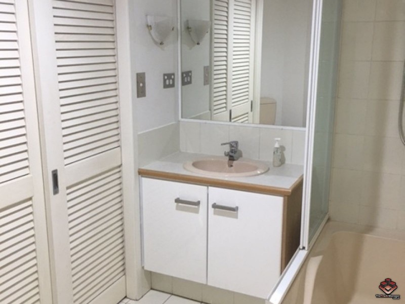 135 Macquarie Street, Teneriffe QLD 4005