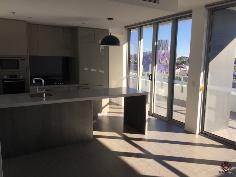 855 Stanley Street, Woolloongabba QLD 4102