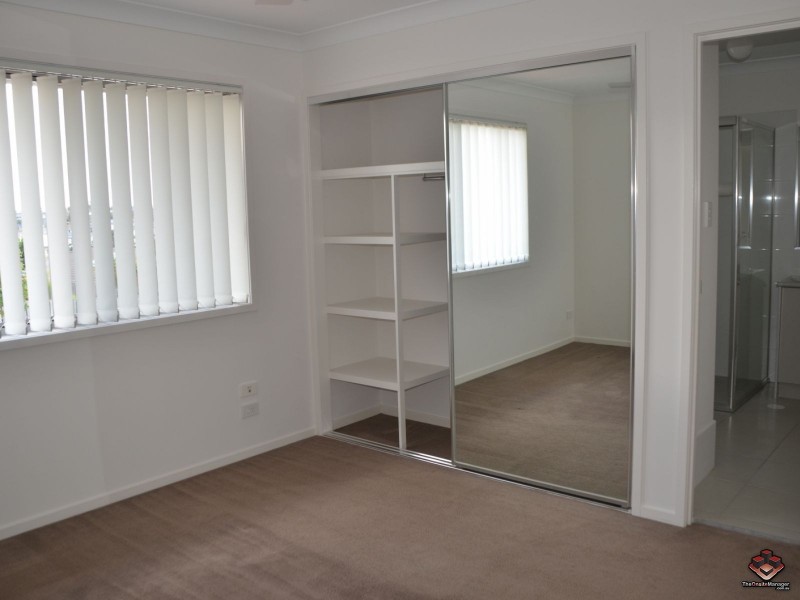 Pacific Pines QLD 4211