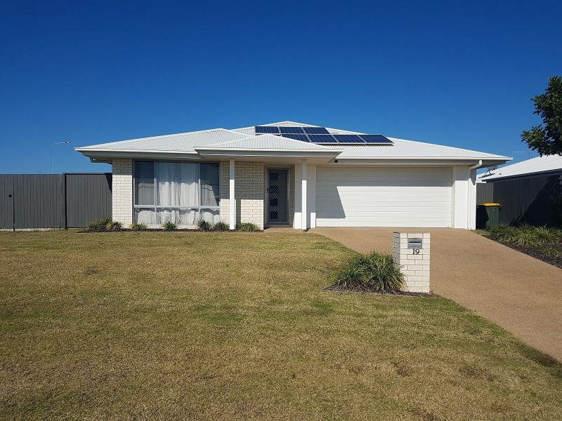 19 Maunsell Street, Urraween QLD 4655