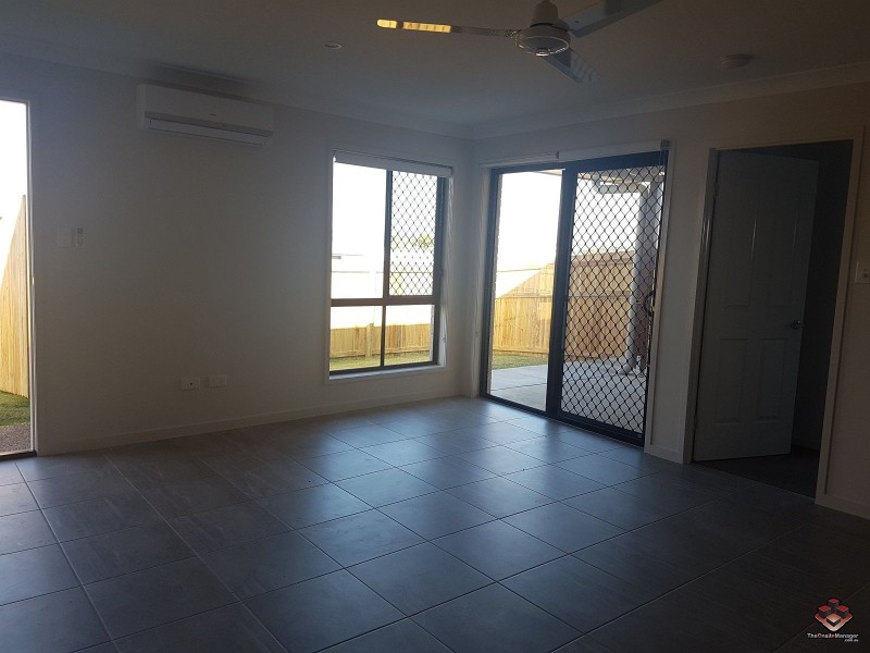 2/9 Eli Court, Kawungan QLD 4655