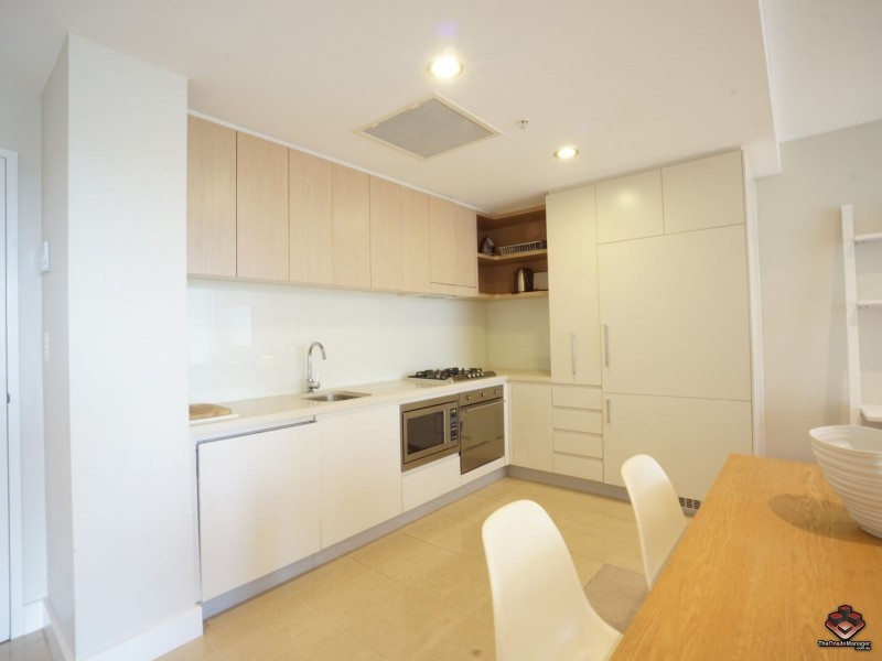 37C Harbour Road, Hamilton QLD 4007