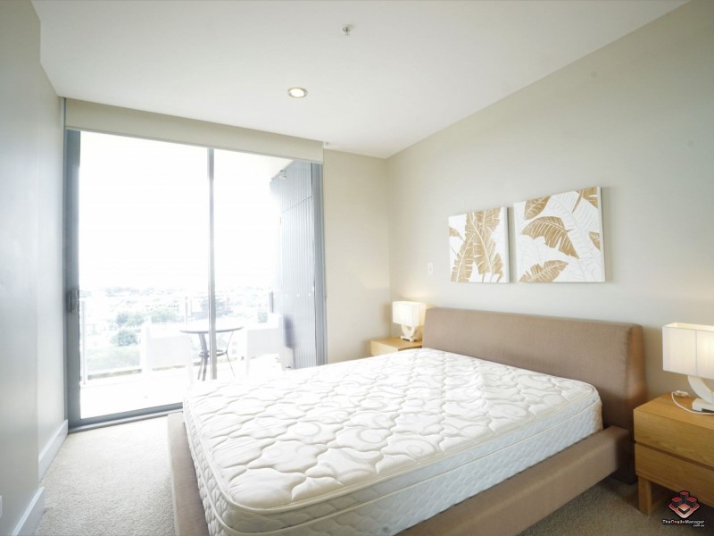 37C Harbour Road, Hamilton QLD 4007