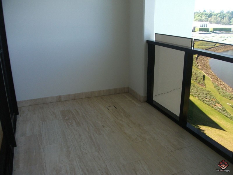 1 Marina Drive, Benowa QLD 4217