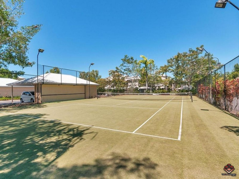 72 Kowinka Street, White Rock QLD 4868
