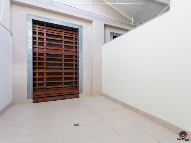 50 Macquarie Street, Teneriffe QLD 4005