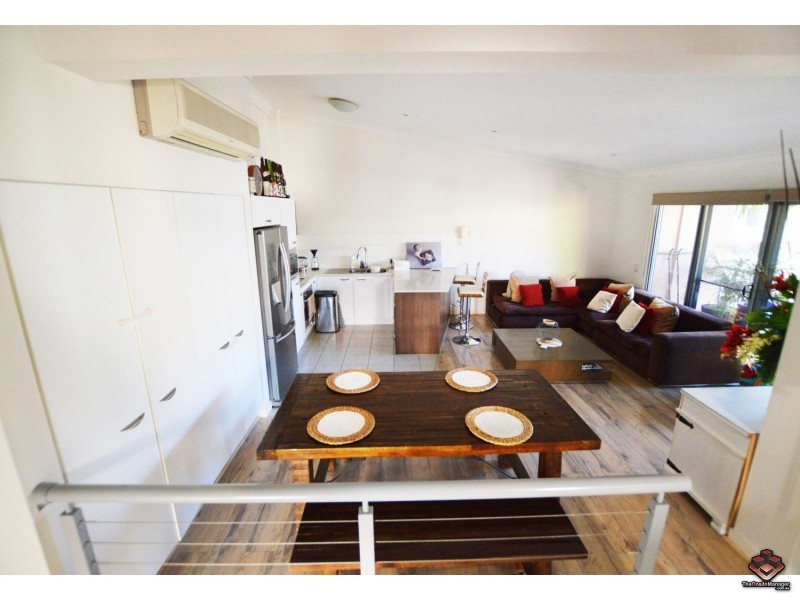 16/19 Carina Peak Drive, Varsity Lakes QLD 4227