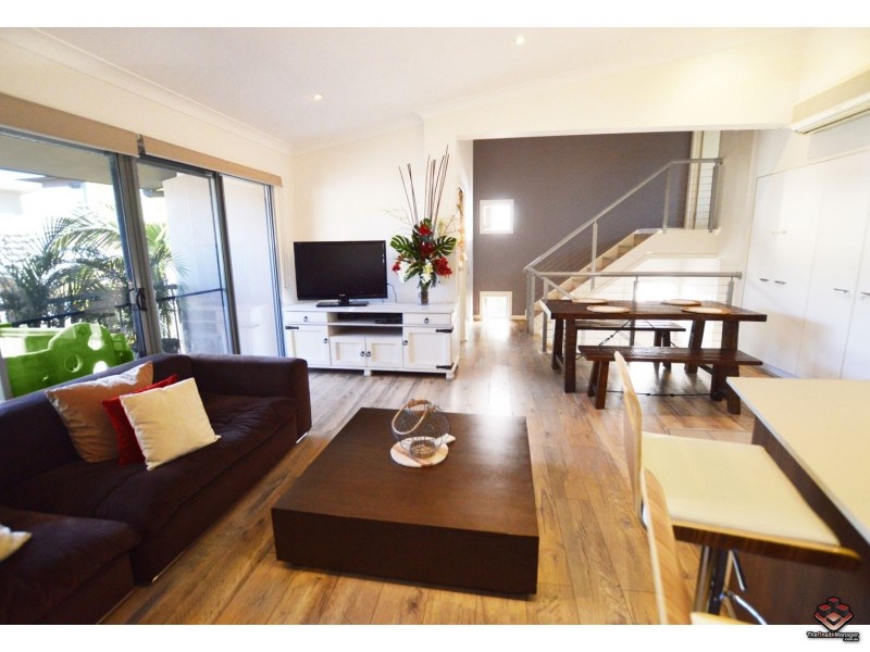 16/19 Carina Peak Drive, Varsity Lakes QLD 4227