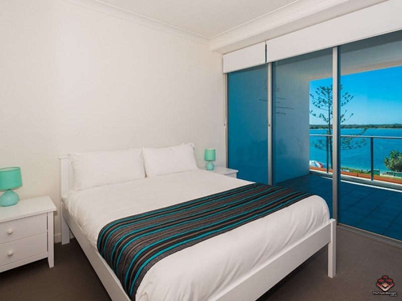 21 Brighton Street, Biggera Waters QLD 4216