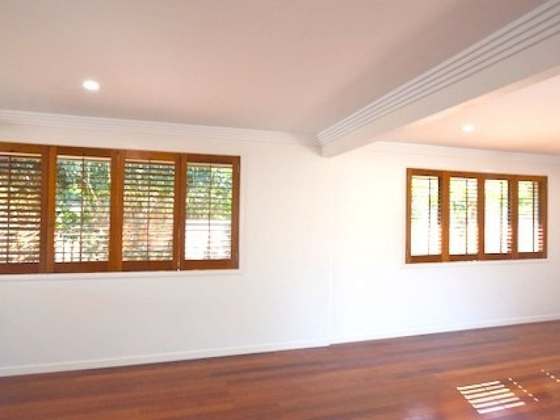 15 Mackay Close, Sorrento QLD 4217