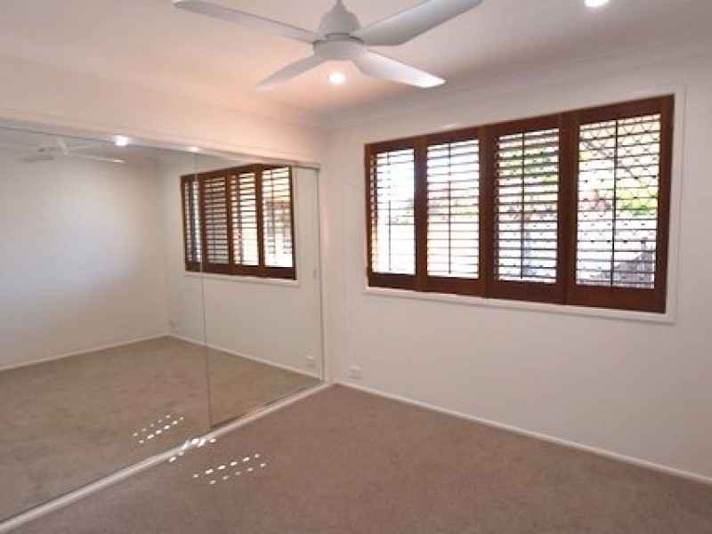 15 Mackay Close, Sorrento QLD 4217