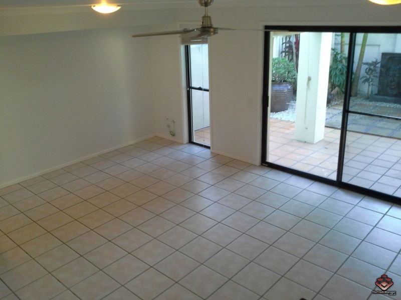 Hope Island QLD 4212