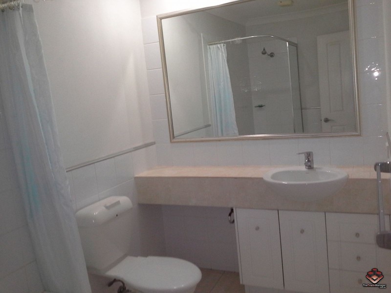 Hope Island QLD 4212