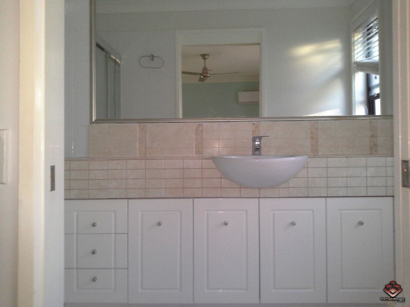 Hope Island QLD 4212