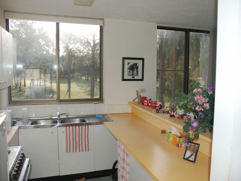 11 Fairway Drive, Clear Island Waters QLD 4226