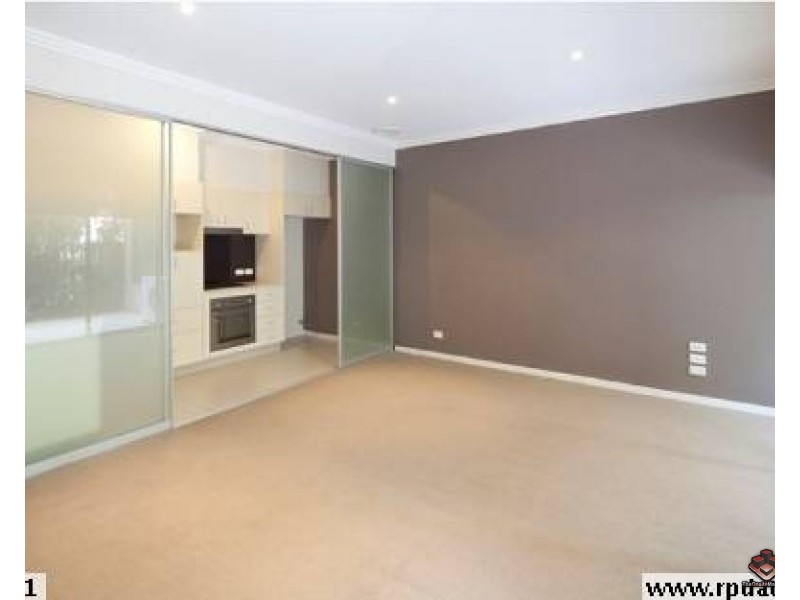 45 Bundall Road, Surfers Paradise QLD 4217