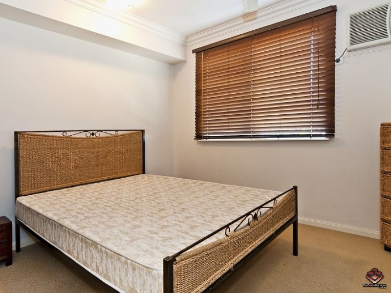 29-33 Springfield Crescent, Manoora QLD 4870
