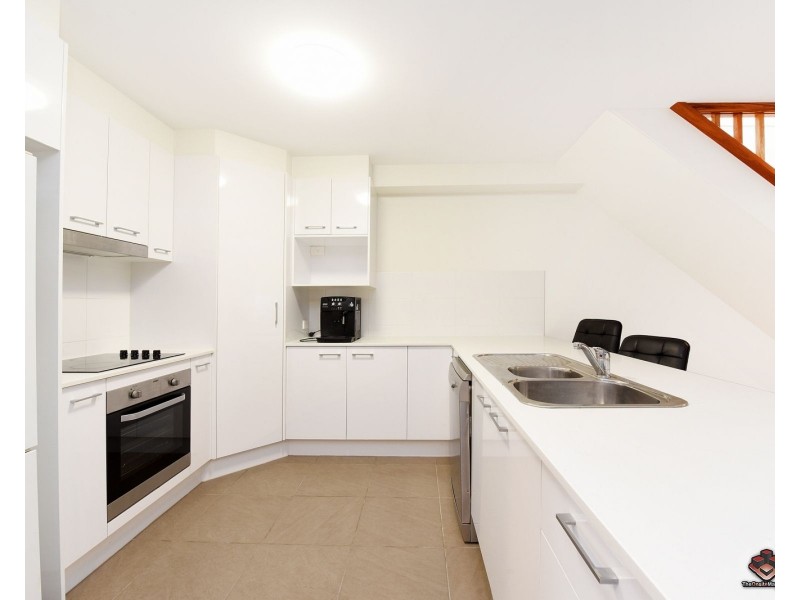 136 Stringybark Road, Buderim QLD 4556