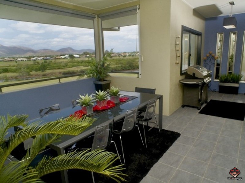 U62, 111-127 Bowen Road, Rosslea QLD 4812