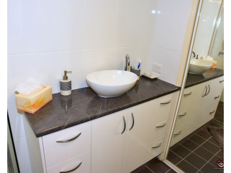 72-84 Kowinka Street, White Rock QLD 4868