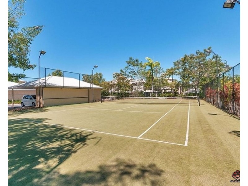 72-84 Kowinka Street, White Rock QLD 4868