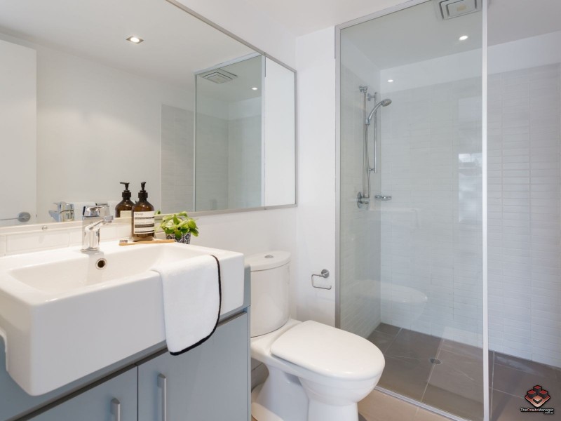 1 Ella Street, Newstead QLD 4006