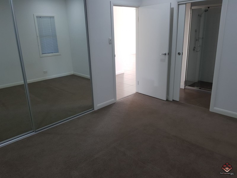 51 Sibley Road, Wynnum West QLD 4178