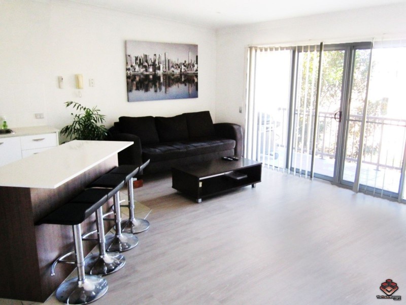 19 Carina Peak Drive, Varsity Lakes QLD 4227