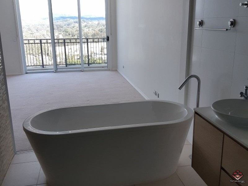 3029 The Boulevard, Carrara QLD 4211