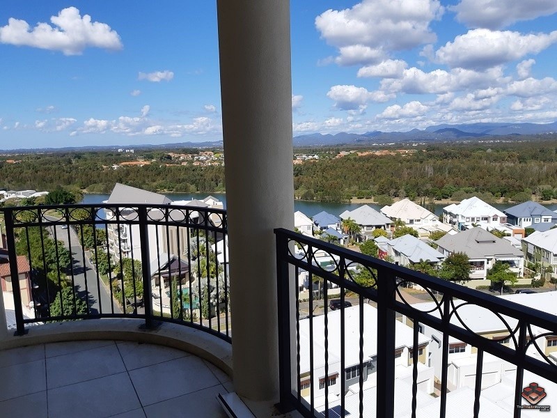 3029 The Boulevard, Carrara QLD 4211