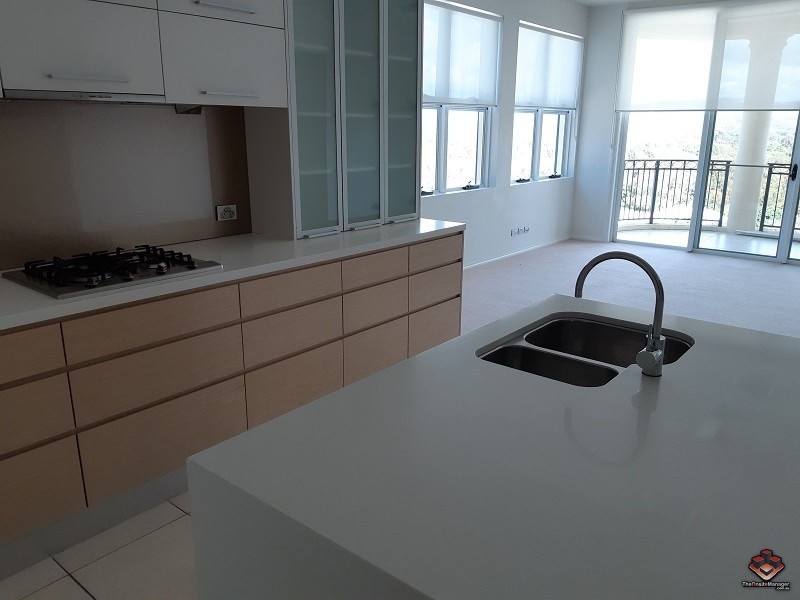3029 The Boulevard, Carrara QLD 4211
