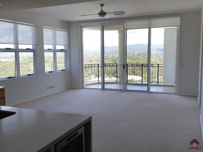 3029 The Boulevard, Carrara QLD 4211