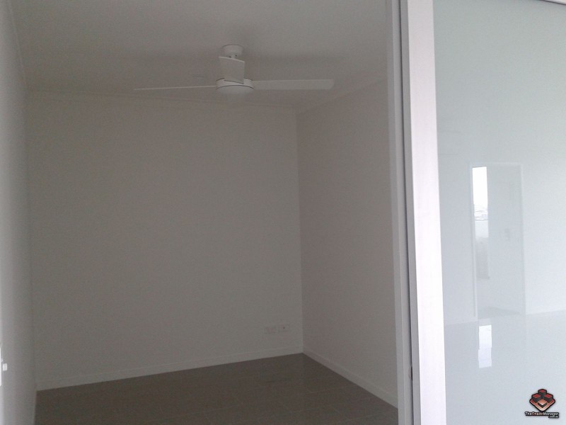 8 Lochaber Street, Dutton Park QLD 4102